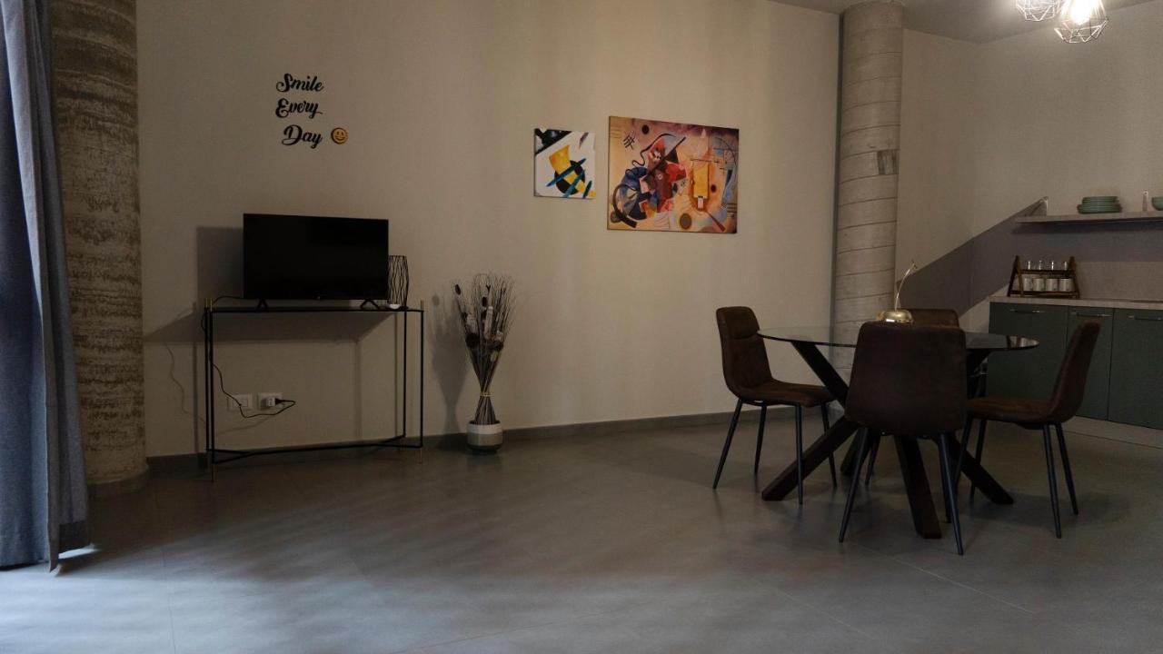 Etna Suite Design Apartments Катанія Екстер'єр фото